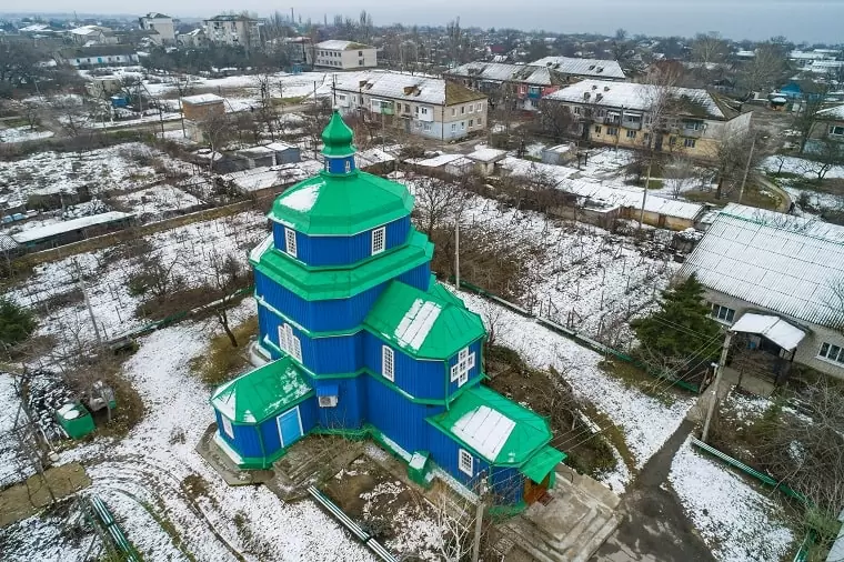 Стара козацька церква
